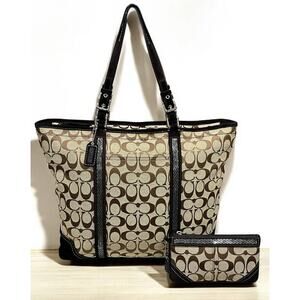 Vintage Coach 8K53 Signature Beaded Tote & 6F35 Signature Beaded Wristlet